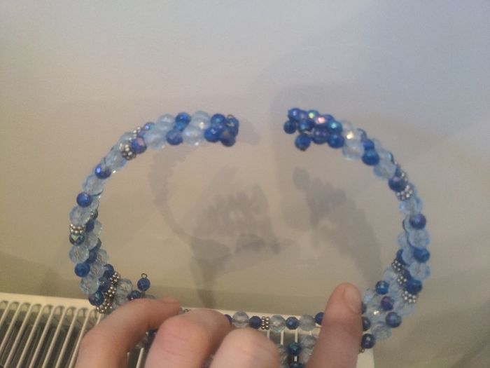 Costume choker jewellery