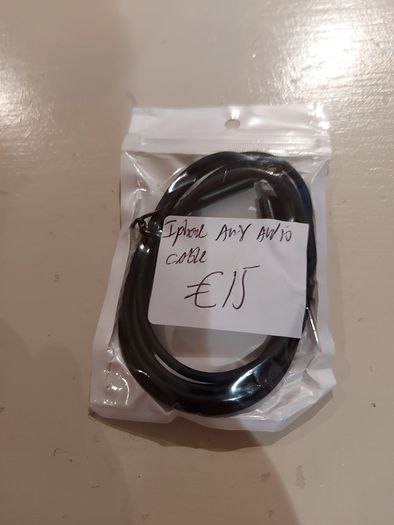 iphone lighting to 3.5mm Audio Cable