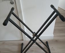 Double Braced Keyboard Stand - Apextone