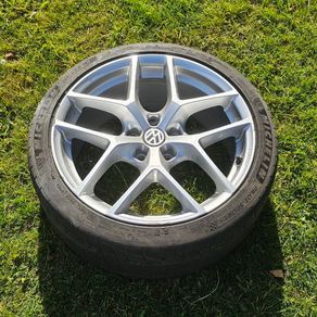 Borbet Y 18 Inch Alloy Wheels.