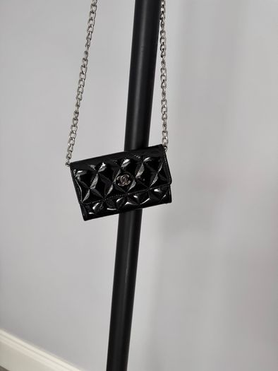Chanel wallet /wallet on chain