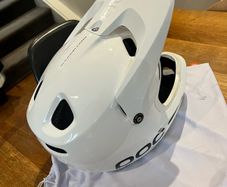 Mountain bike helmet. Coran Air Poc Spin.