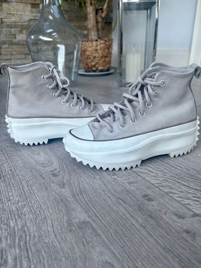 womens leather converse