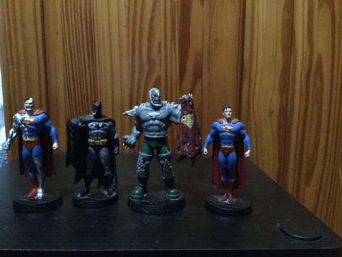 DC Figures