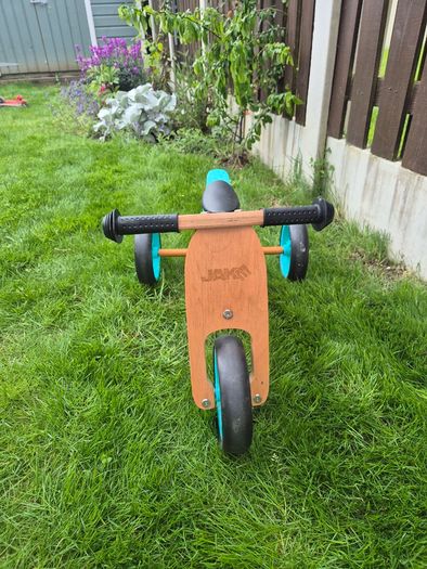 Tricycle
