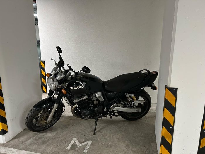 2000 Suzuki Gsx 750