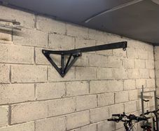 Foldable punch bag bracket
