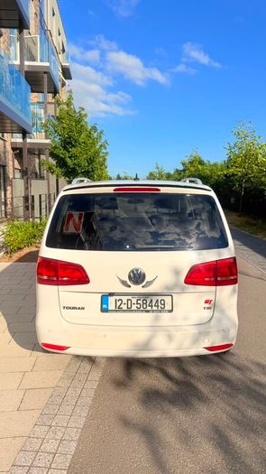 Volkswagen touran Petrol  7 Seater Automatic