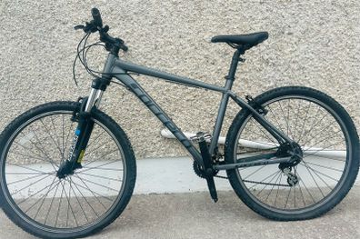 carrera bicycle