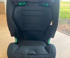 Maxi Cosi Titan Pro2 iSize car seat