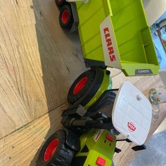 tractor with trailor