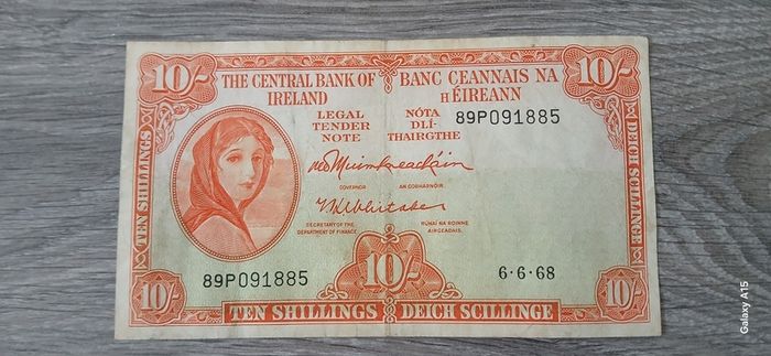 vintage pound note lavery.