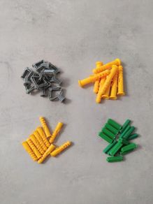 Variety of Wall Plugs (20x)