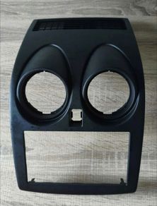 Nissan Qashqai J10 Stereo Fascia / Dashboard