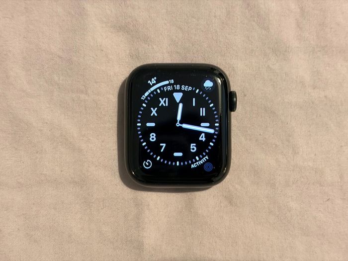 Apple Watch SE 3 44mm GPS Midnight