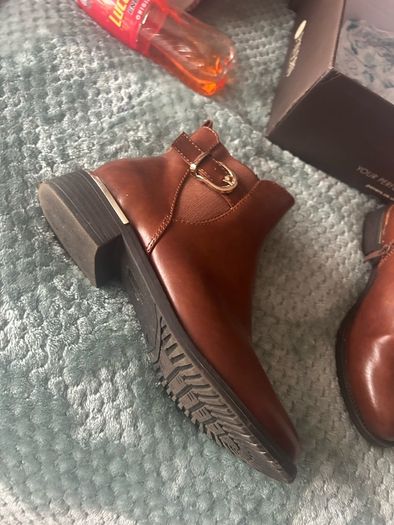 boots