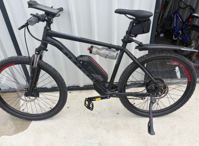 Price drop! carrera vengeance e bike L frame as new condition