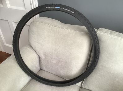 Bicycle tyre