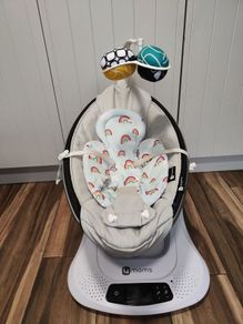 4 Moms Mamaroo