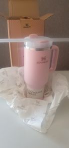 New Pink Stanley Flowstate Tumbler 40z