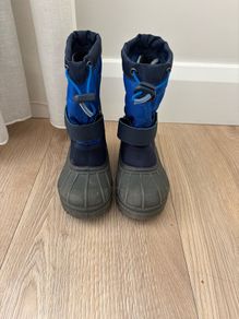 Columbia kids boots