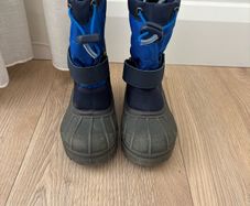 Columbia kids boots