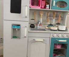 Play kitchen