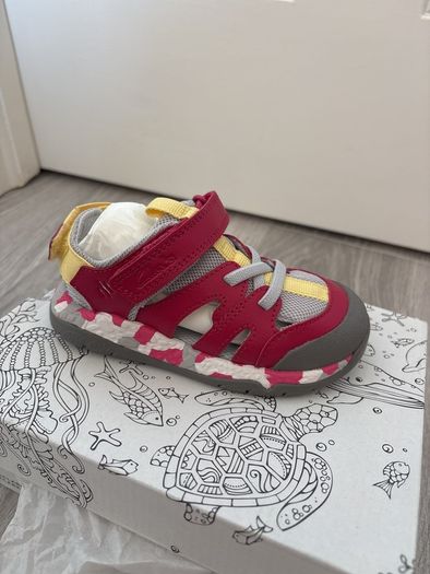 Clark girl summer shoes