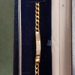 9ct 18ct 22ct gold