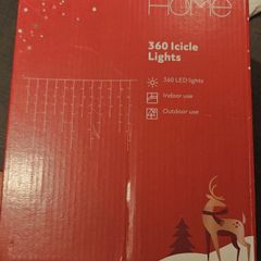 REDUCED. LED Christmas icicle lights bright white 7.7mtr