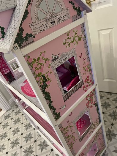 doll house