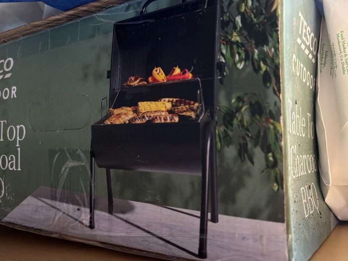 BBQ - tabletop charcoal BBQ new