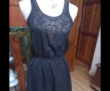 SELECT black elasticated waist with detal on  neck