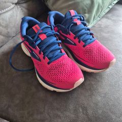 brooks runners