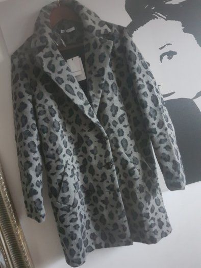Glamorous Leopard Print Coat