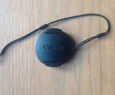 Canon lens cap