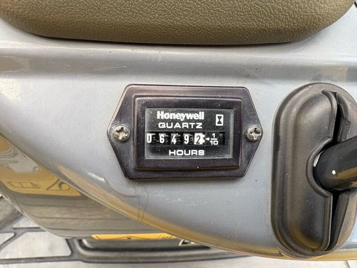 Yanmar sv08 micro digger