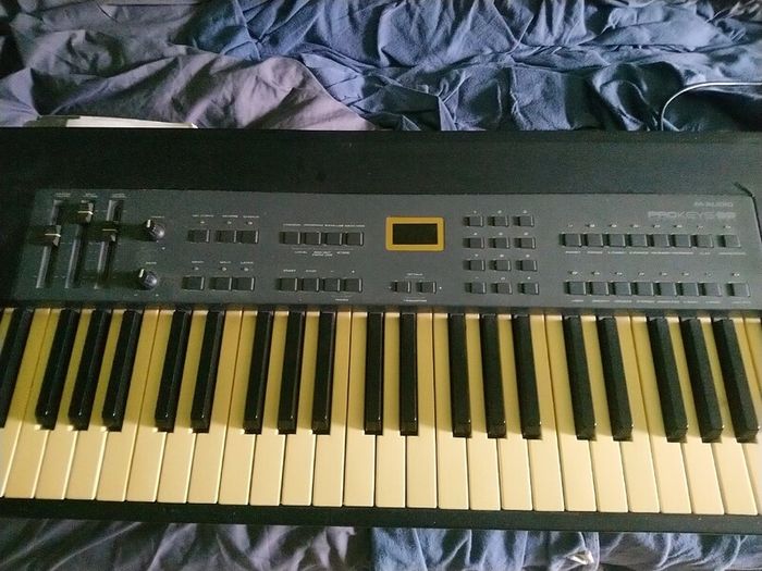 M-Audio ProKeys 88 - Great for learning on
