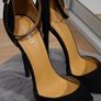 Beautiful heels Image 2