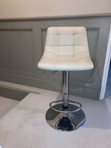 4 x Cream Faux Leather Kitchen Bar Stools