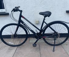 Black Trek FX Hybrid