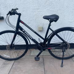 Black Trek FX Hybrid