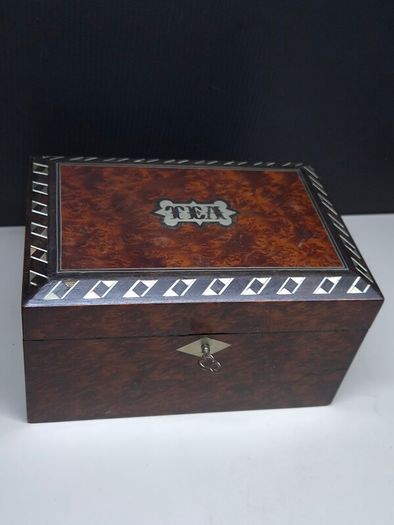 Antique Victorian Burr Wood Tea Caddy Brass Inlay c1850 1880 With Key