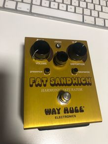 Way Huge Fat Sandwich Harmonic Saturator WHE 301 Guitar Pedal