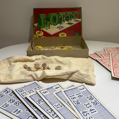 Vintage Berwick Games Lotto (Housey-Housey c.1950s) - COMPLETE 90 Wooden Numbers