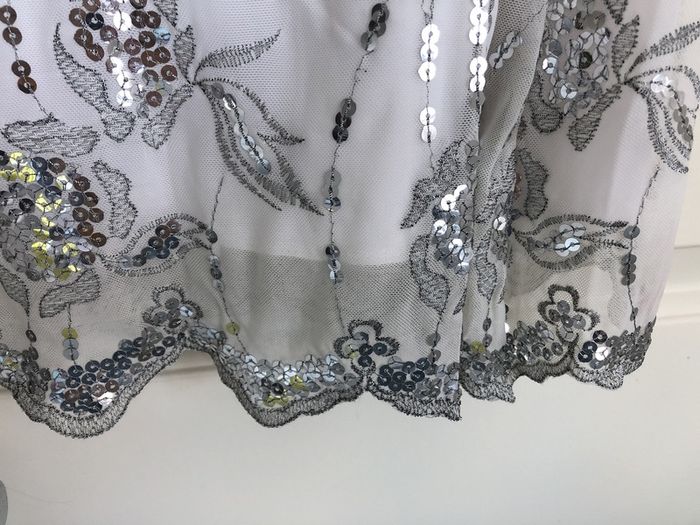 Gorgeous dress size 6-8 like new