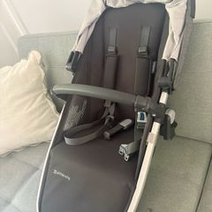 Uppa Vista Rumble seat V3 - barely used