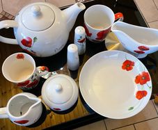 poppy ware