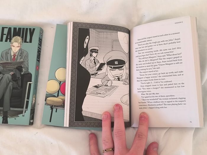 Spy x Family Vol. 1 + Vol. 2 Manga + Family Portrait Light Novel