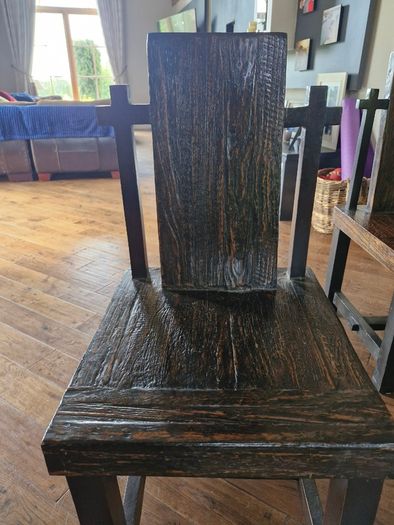 Solid Hardwood Rustic Table & 8 Chairs